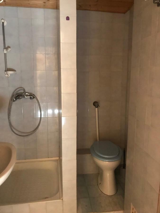Jesolo Apartmanhaz Balatonkeresztúr Exterior foto
